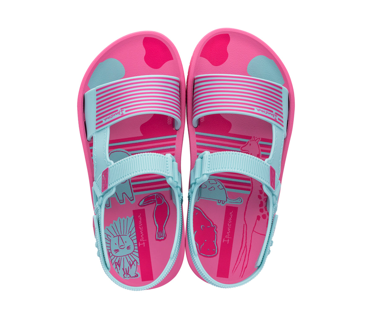 Top view of a pair of pink and green Ipanema Recreio Papate kids Sandals.