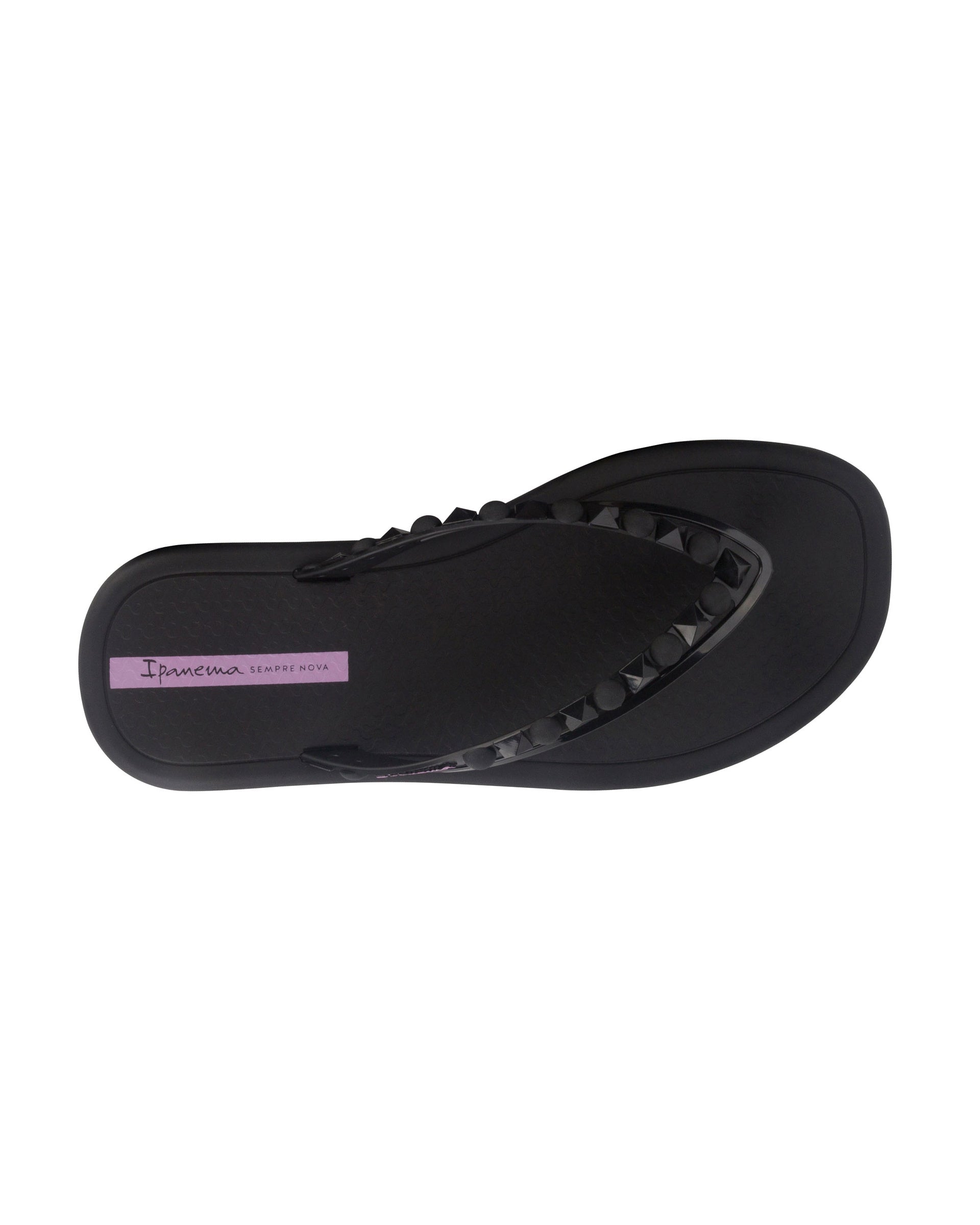 Top view of a black Ipanema Meu Sol women's flip flop with stud details on strap.
