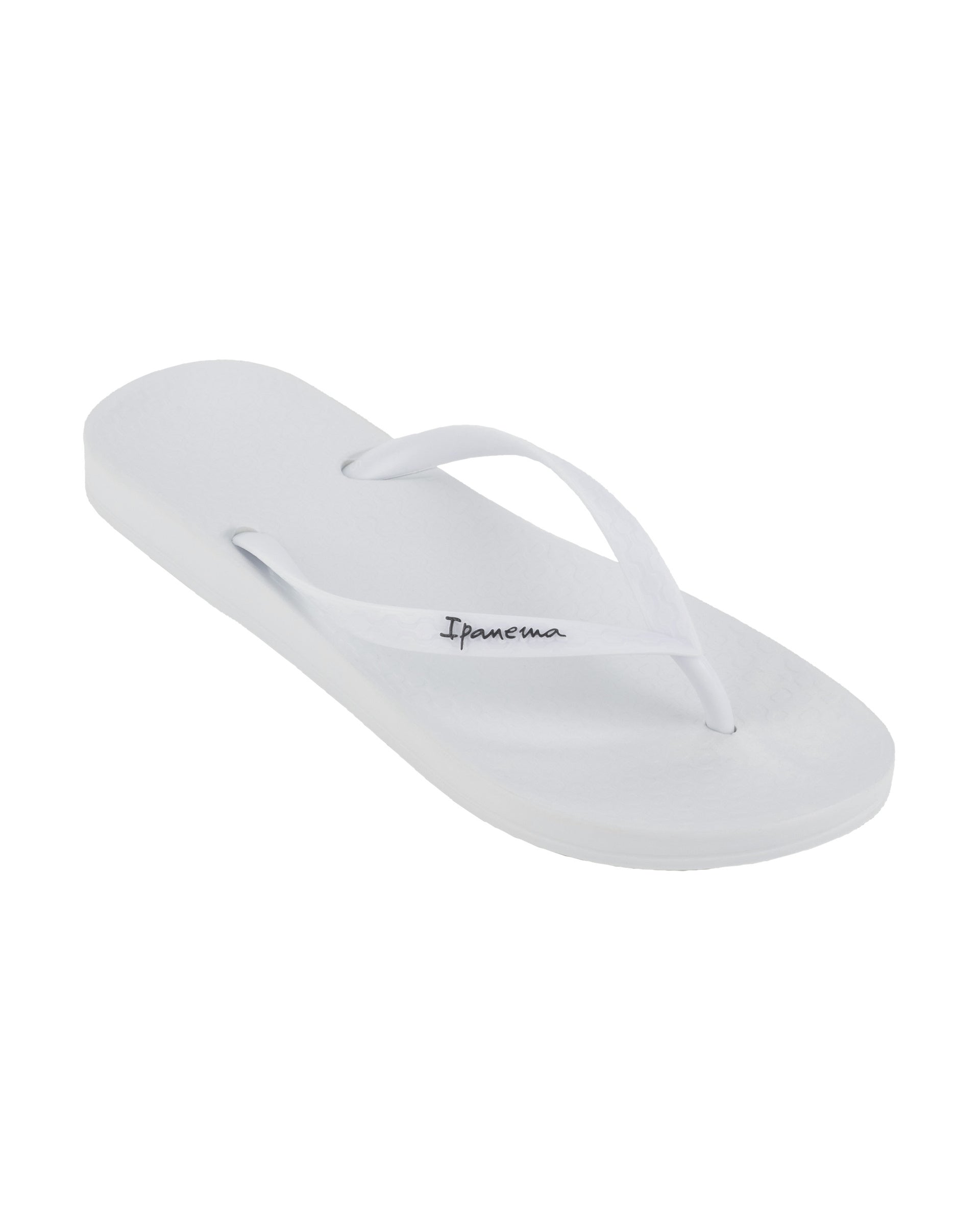Angled view of a white Ipanema Ana Colors woman's Flip Flops