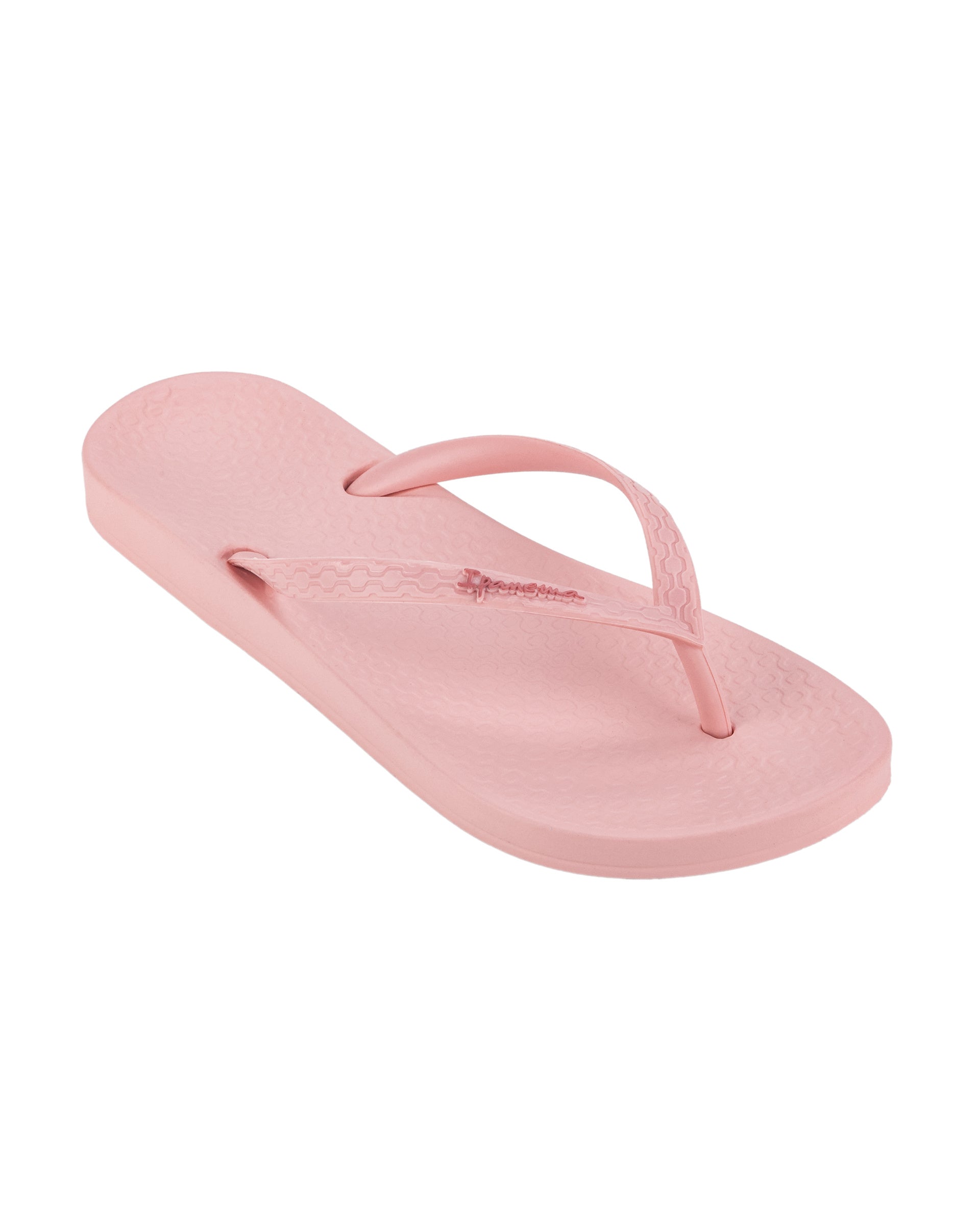 Angled view of a pink Ipanema Ana Colors women's flip flop.
