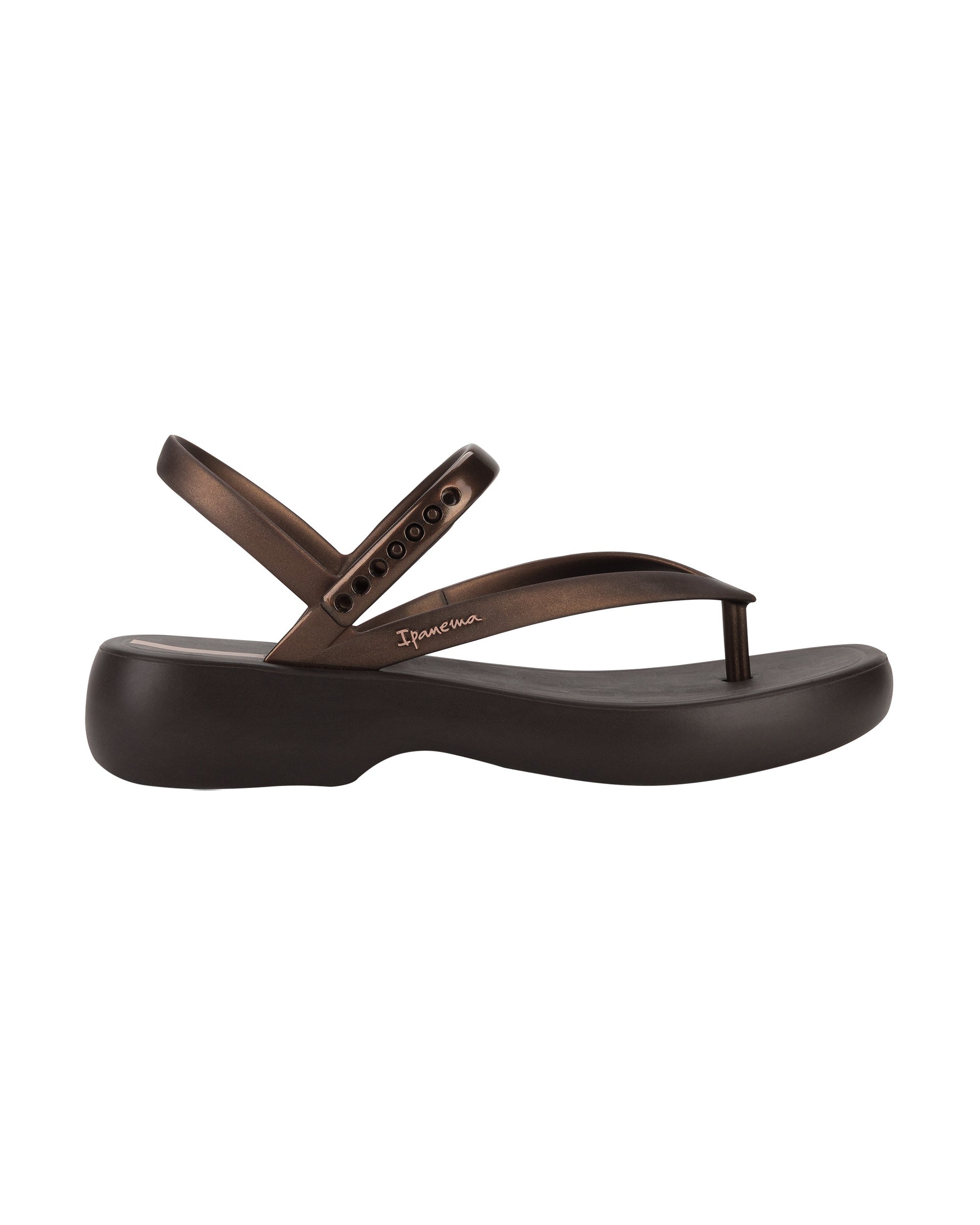 Outer side view of a brown Ipanema Verano women's sandal.